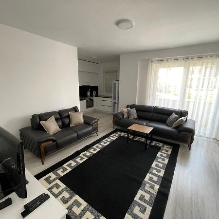 Plis Apartments 'Prishtina' プリシュティナ エクステリア 写真