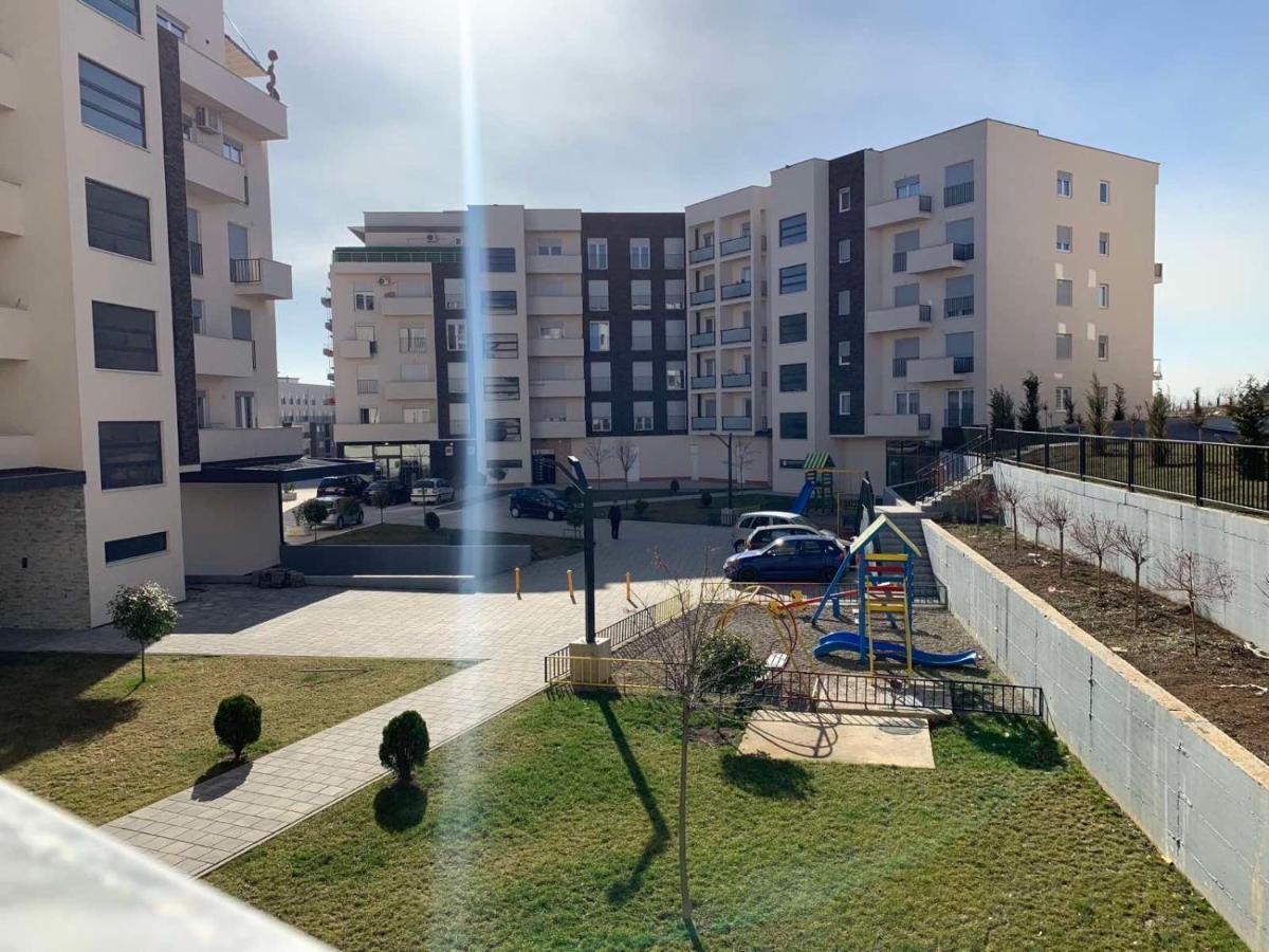 Plis Apartments 'Prishtina' プリシュティナ エクステリア 写真